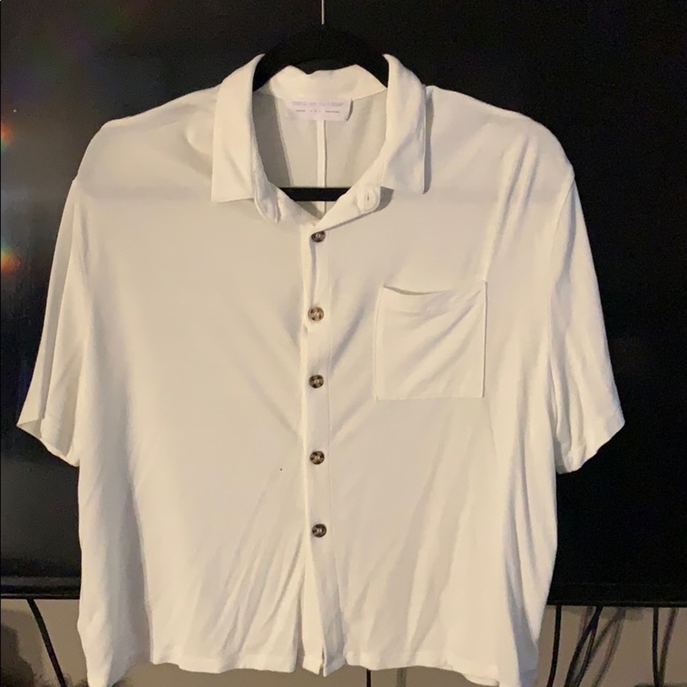 Loose cotton short sleeve top worn twice